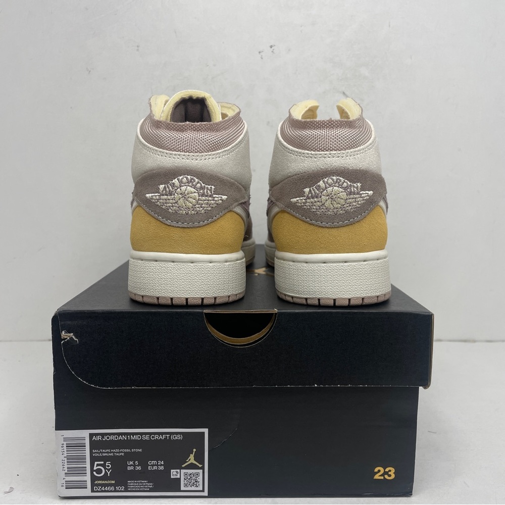 Nike Air Jordan 1 Retro Mid GS SE Inside Out “Taupe Haze” 2023 - Picture 3 of 3